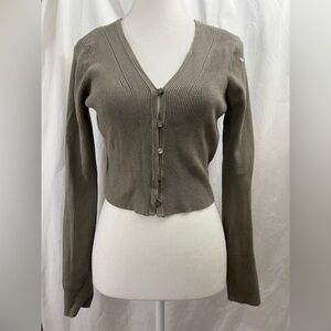 House of Harlow Women's V-Neck Button-Up Sweater -gray green